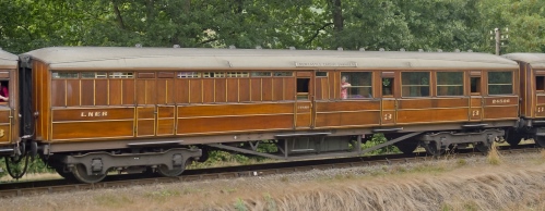 LNER  (24506) Gresley BGP (body only) converted to Third Brake built 1943