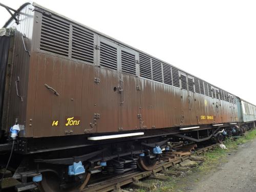 GWR  2983 'Siphon G' bogie gangwayed milk van built 1945