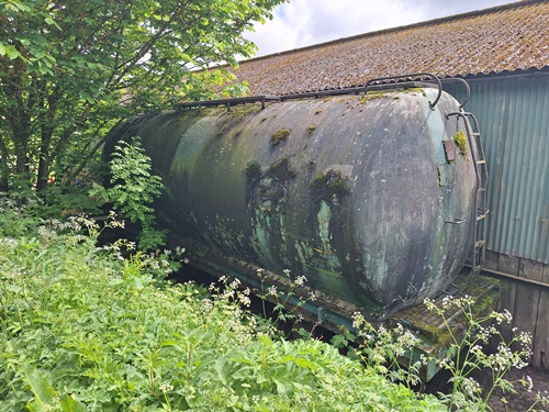 PO  unknown (body only) Petroleum Tank 