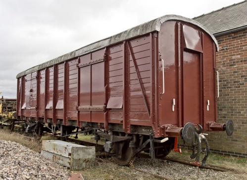 SR  S2151 Four-wheel PMVY (Parcels & Miscellaneous Van) built 1942