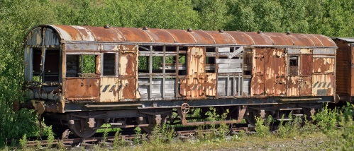 LMSR  975241 Luggage & Parcels Van built 1935