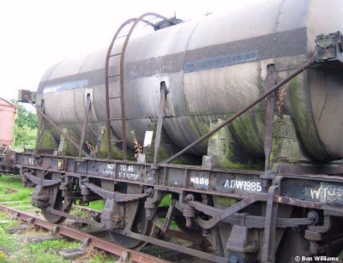 GWR  ADW1985 Six-wheel milk tanker built 1946