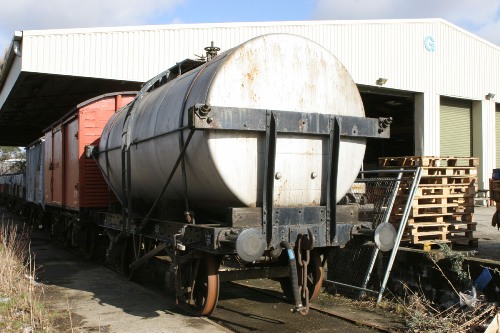 AM  A 5442 Fuel Oil Tank built 1944