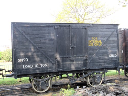 LNWR  Goods Van 