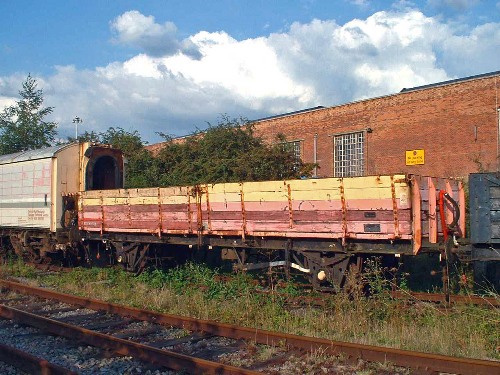 At Rushcliffe Halt 08/08/2009 - Andrew Jenkins